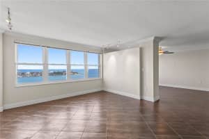 5200 BRITTANY DRIVE, ST PETERSBURG, FL 33715 - MLS#MFRTB8485456