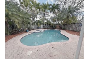 114 DANIELLE COURT, WESTON, FL 33326 - MLS#MFRTB8485485