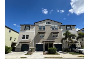 840 TENNYSON MILL CIRCLE, TAMPA, FL 33619 - MLS#MFRTB8485562