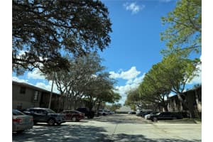 4015 ASHFORD GREEN PLACE, TAMPA, FL 33613 - MLS#MFRTB8485606