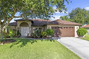 2114 Se 8th Pl, CAPE CORAL