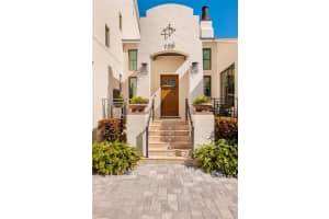 125 ALMEDO WAY WAY, ST PETERSBURG, FL 33704 - MLS#MFRTB8485659