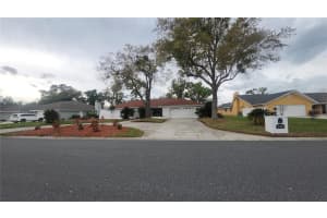2001 COUNTRY CLUB COURT, PLANT CITY, FL 33566 - MLS#MFRTB8485664