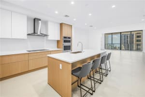 275 1ST AVENUE, ST PETERSBURG, FL 33701 - MLS#MFRTB8485668