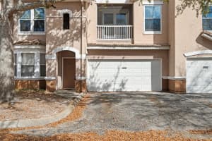 10416 VILLA VIEW CIRCLE, TAMPA, FL 33647 - MLS#MFRTB8485701