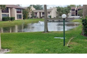 8609 CHAMPLAIN COURT, TAMPA, FL 33614 - MLS#MFRTB8485716