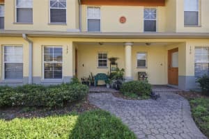 192 COQUINA BAY DRIVE, ST PETERSBURG, FL 33705 - MLS#MFRTB8485777