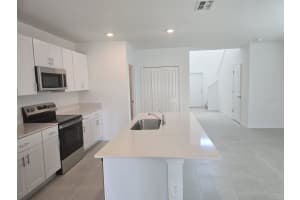 11458 BRAE WAY, DADE CITY, FL 33525 - MLS#MFRTB8485786