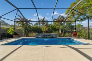 4910 LAKESHORE OAKS COURT, TAMPA, FL 33624 - MLS#MFRTB8485829