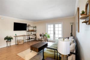 5306 SANTA ROSA COURT, TAMPA, FL 33609 - MLS#MFRTB8485881