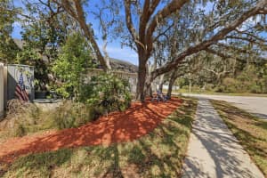 12007 HUNTERS LAKE DRIVE, NEW PORT RICHEY, FL 34654 - MLS#MFRTB8485897
