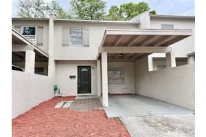 5129 TENNIS COURT CIRCLE, TAMPA, FL 33617 - MLS#MFRTB8485922