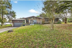 10820 LINDA VISTA LANE, DADE CITY, FL 33525 - MLS#MFRTB8485961