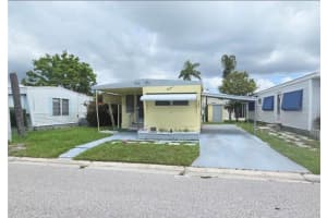 707 49TH AVENUE DRIVE, BRADENTON, FL 34207 - MLS#MFRTB8485978