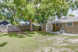 905 PLAZA STREET, CLEARWATER, FL 33755 - MLS#MFRTB8485989