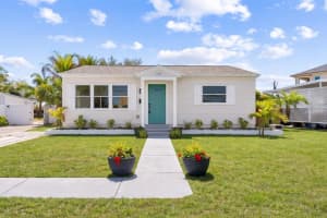124 85TH AVENUE, ST PETERSBURG, FL 33702 - MLS#MFRTB8486019