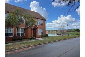 9846 LAKE CHASE ISLAND WAY, TAMPA, FL 33626 - MLS#MFRTB8486048