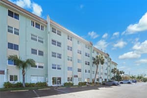 801 83RD AVENUE, ST PETERSBURG, FL 33702 - MLS#MFRTB8486068