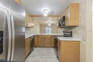 11201 122ND AVENUE, LARGO, FL 33778 - MLS#MFRTB8486076