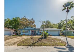 471 SIERRA CIRCLE, LARGO, FL 33770 - MLS#MFRTB8486113