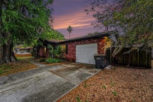 611 Limber Ln, LAKELAND