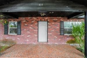 611 LIMBER LANE, LAKELAND, FL 33810 - MLS#MFRTB8486115