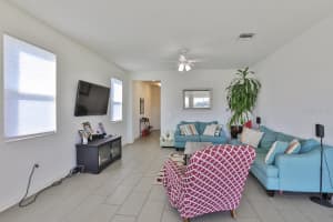 10546 MEDFORD LAKE DRIVE, RIVERVIEW, FL 33578 - MLS#MFRTB8486152