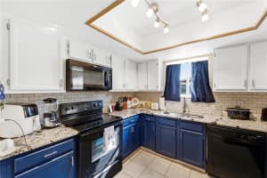 2506 HAMMOCK COURT, CLEARWATER, FL 33761 - MLS#MFRTB8486173