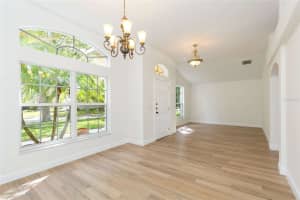 304 APACHE LANE, SEFFNER, FL 33584 - MLS#MFRTB8486196