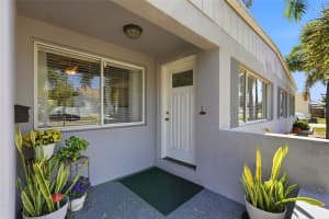 6535 10TH STREET, ST PETERSBURG, FL 33702 - MLS#MFRTB8486218