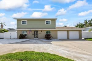 7886 9TH AVENUE, ST PETERSBURG, FL 33707 - MLS#MFRTB8486221