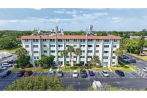 801 83RD AVENUE, ST PETERSBURG, FL 33702 - MLS#MFRTB8486259