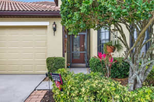 5658 SUNSET FALLS DRIVE, APOLLO BEACH, FL 33572 - MLS#MFRTB8486277