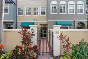 1427 Harbour Walk A Rd, TAMPA