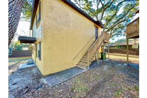 3826 LAKESHORE DRIVE, TAMPA, FL 33604 - MLS#MFRTB8486343