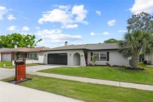 2333 CITRUS HILL ROAD, PALM HARBOR, FL 34683 - MLS#MFRTB8486361