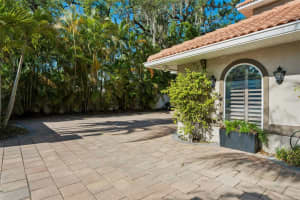 813 WEST SHORE BOULEVARD, TAMPA, FL 33609 - MLS#MFRTB8486407