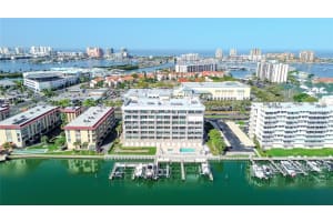 125 ISLAND WAY, CLEARWATER BEACH, FL 33767 - MLS#MFRTB8486420
