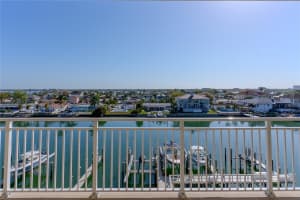 125 ISLAND WAY, CLEARWATER BEACH, FL 33767 - MLS#MFRTB8486420