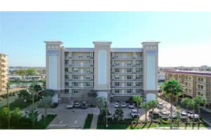 125 ISLAND WAY, CLEARWATER BEACH, FL 33767 - MLS#MFRTB8486420