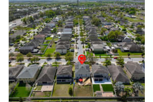 10335 SUMMER AZURE DRIVE, RIVERVIEW, FL 33578 - MLS#MFRTB8486460