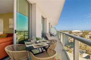 400 CENTRAL AVENUE, ST PETERSBURG, FL 33701 - MLS#MFRTB8486511