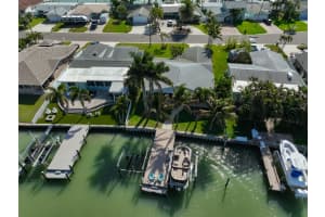 538 LILLIAN DRIVE, MADEIRA BEACH, FL 33708 - MLS#MFRTB8486579