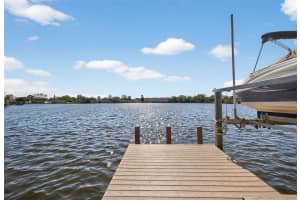 8848 SUNLIT COVE DRIVE, ST PETERSBURG, FL 33702 - MLS#MFRTB8486599
