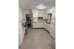 3203 IVY STREET, TAMPA, FL 33607 - MLS#MFRTB8486616