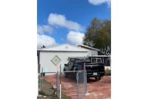 312 MILAKEE AVENUE, SEBRING, FL 33870 - MLS#MFRTB8486645
