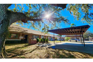 35140 WHISPERING OAKS BOULEVARD, DADE CITY, FL 33523 - MLS#MFRTB8486686