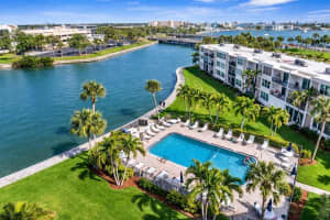 7405 BAY ISLAND DRIVE, SOUTH PASADENA, FL 33707 - MLS#MFRTB8486742