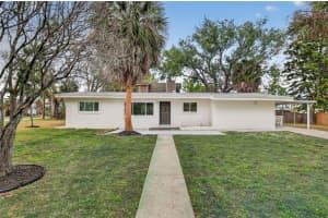 695 Sunset Dr, TARPON SPRINGS 695 Sunset Dr, TARPON SPRINGS