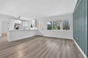 695 SUNSET DR, TARPON SPRINGS, FL 34689 - MLS#MFRTB8486752